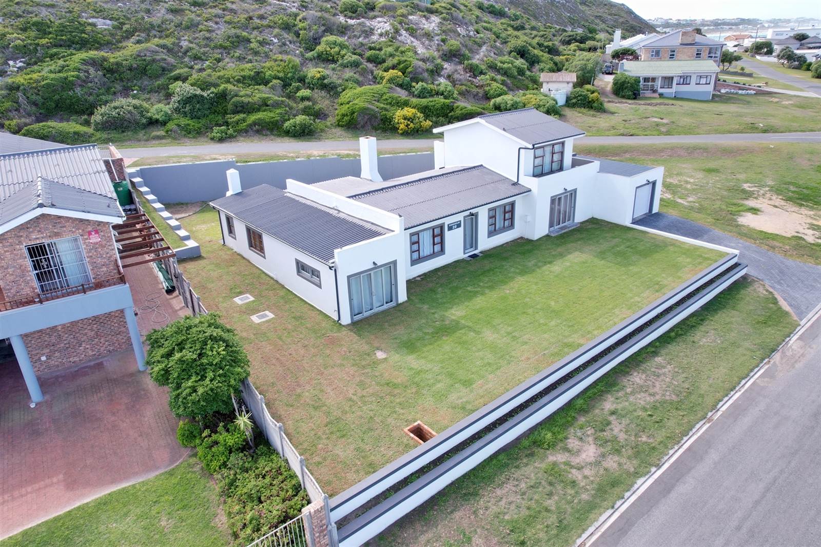 6 Bed House in Agulhas photo number 26