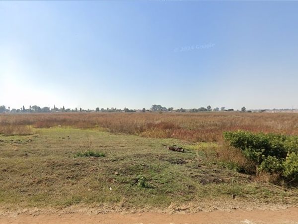 21 ha Land