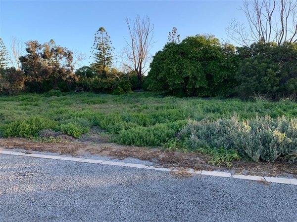 461 m² Land available in Shelley Point