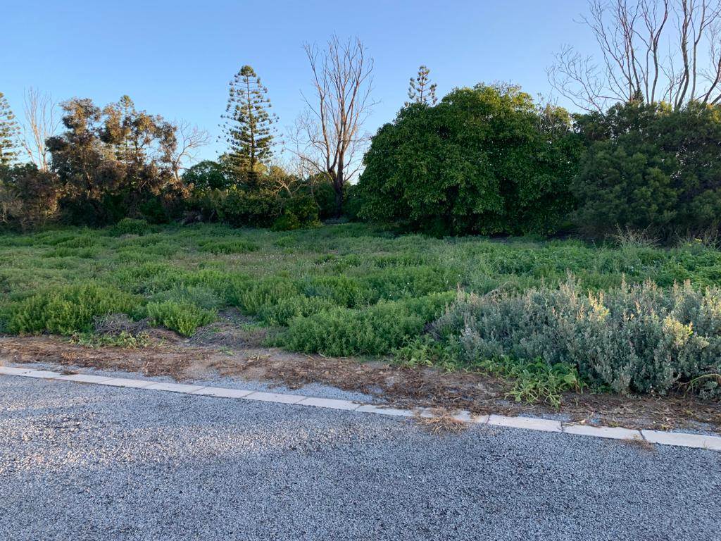 461 m² Land available in Shelley Point photo number 1