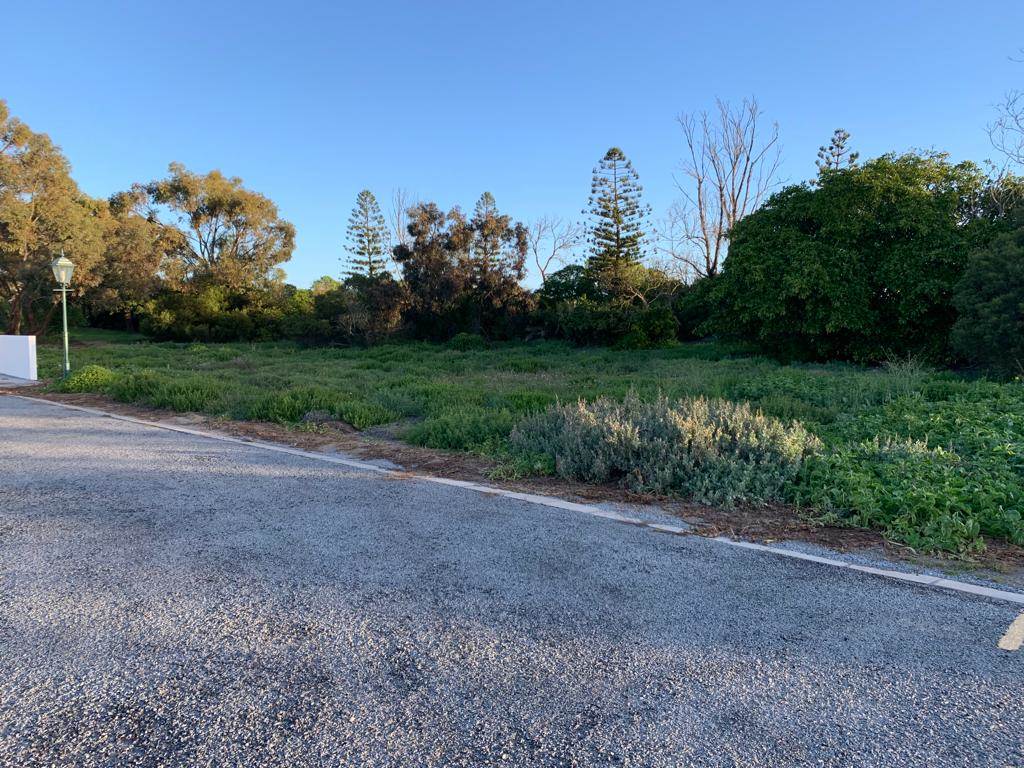 461 m² Land available in Shelley Point photo number 4