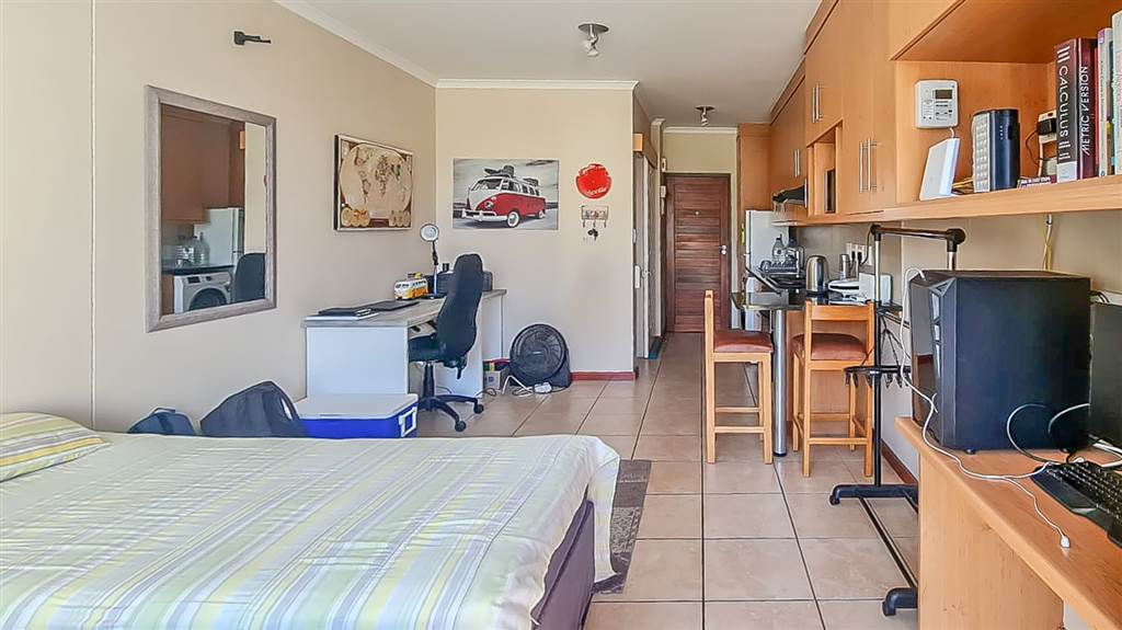 Studio apartment in Stellenbosch Central photo number 11