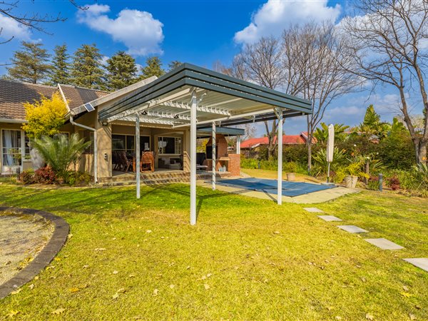 3 Bedroom House 3 Bedroom House