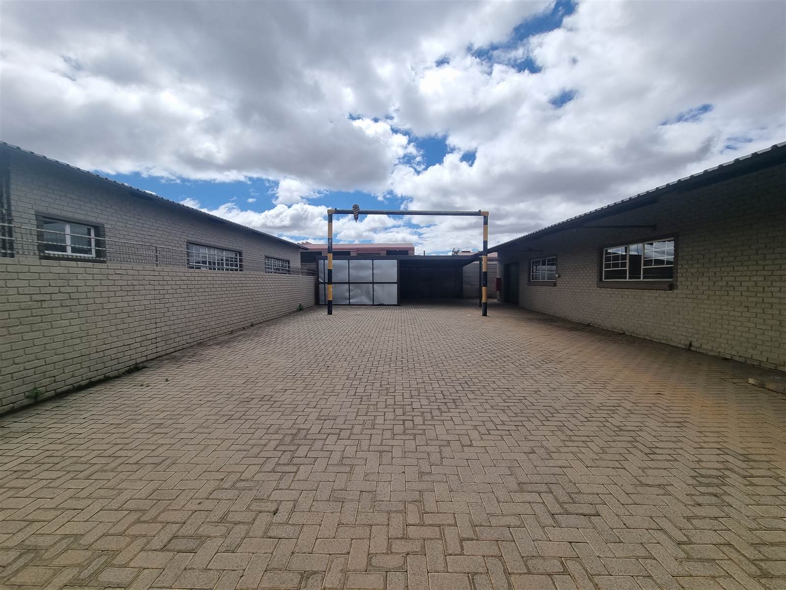 1200  m² Industrial space in Vaalpark photo number 4