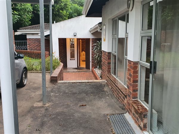 3 Bed House in Atholl Heights
