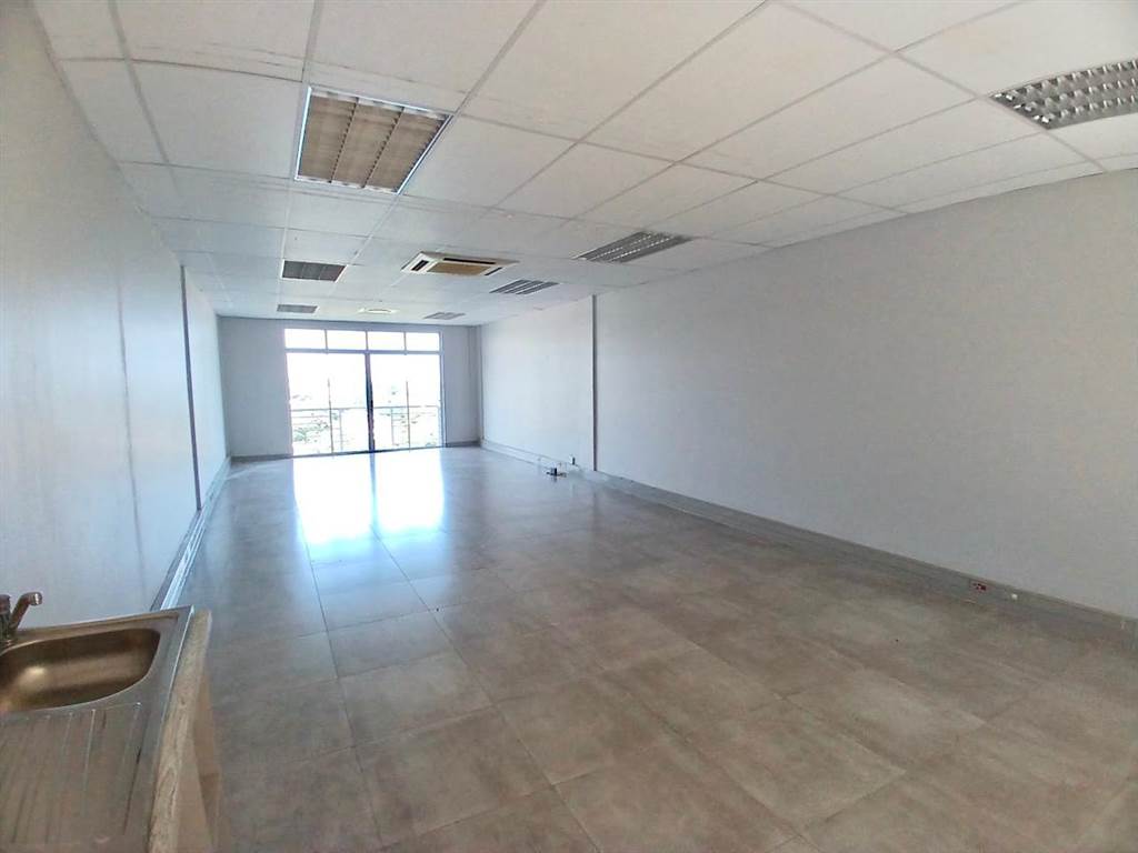 66  m² Commercial space in Ballito Commercial District photo number 5