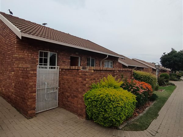 2 Bed Townhouse in Amberfield Heights