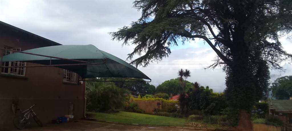 4 Bed House in Sabie photo number 10