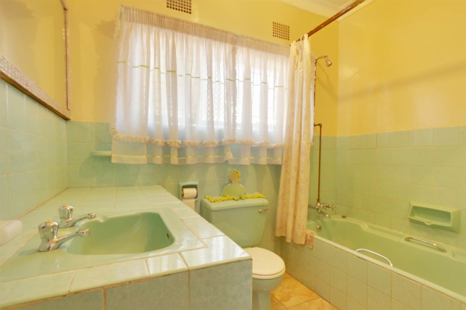 4 Bed House in Florentia photo number 19