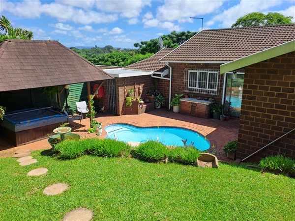 3 Bedroom House 3 Bedroom House