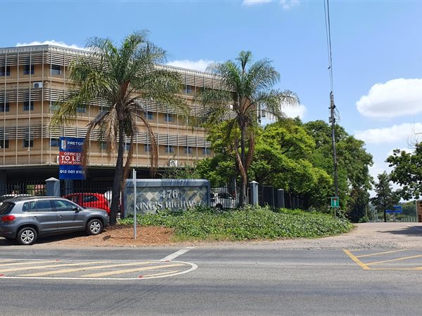 94  m² Commercial space in Lynnwood