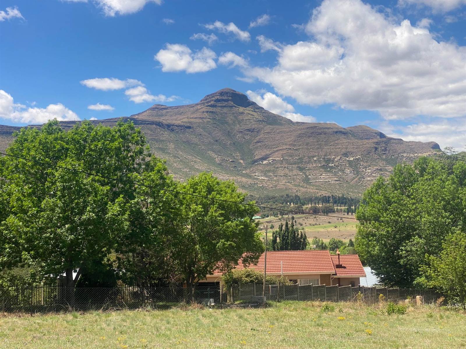 2710 m² Land available in Clarens photo number 1