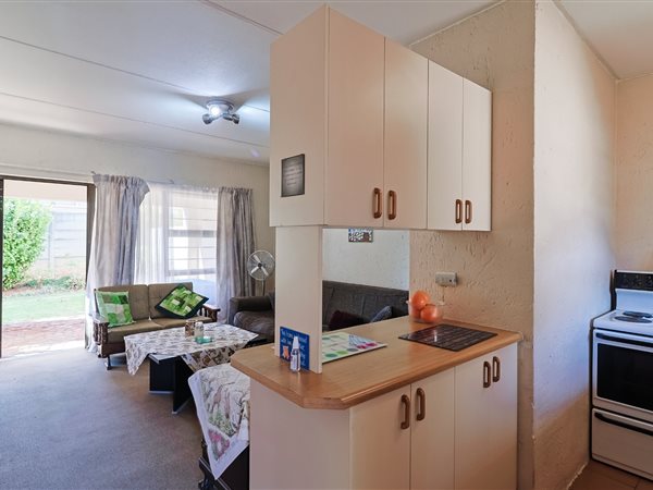 1 Bed Townhouse