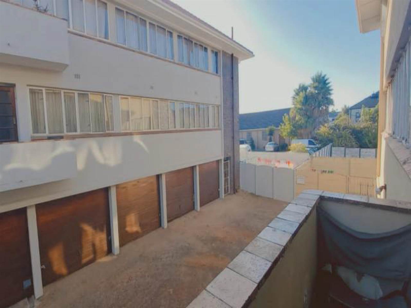 1 Bed Townhouse in Parow Central photo number 28