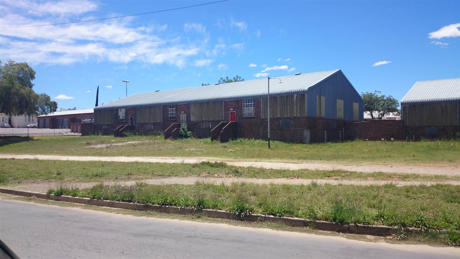 165  m² Commercial space in Cradock photo number 1