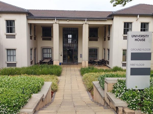 626  m² Commercial space in Bryanston