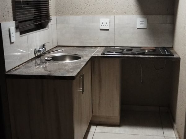1 Bedroom House 1 Bedroom House