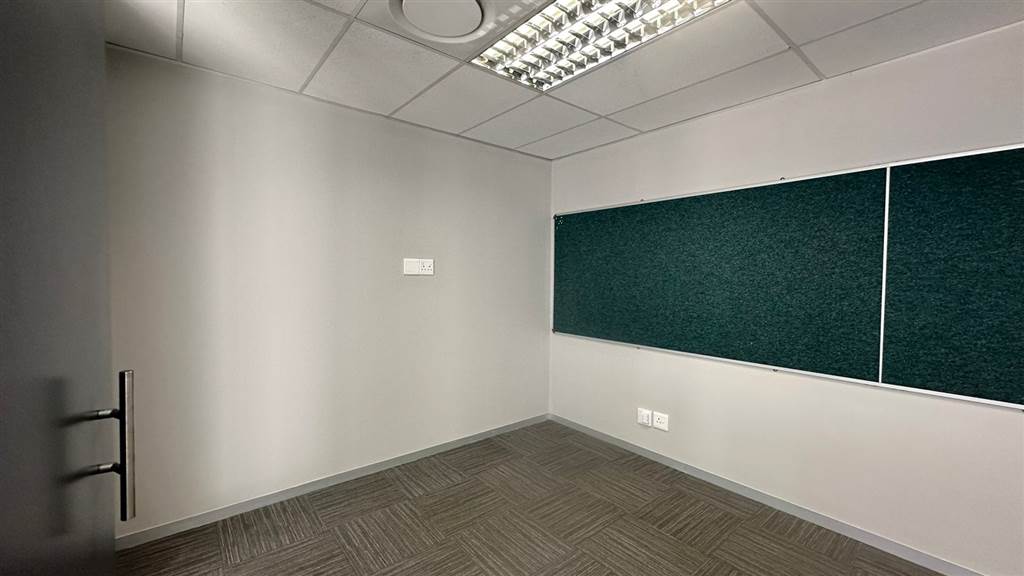 252  m² Commercial space in Irene photo number 5
