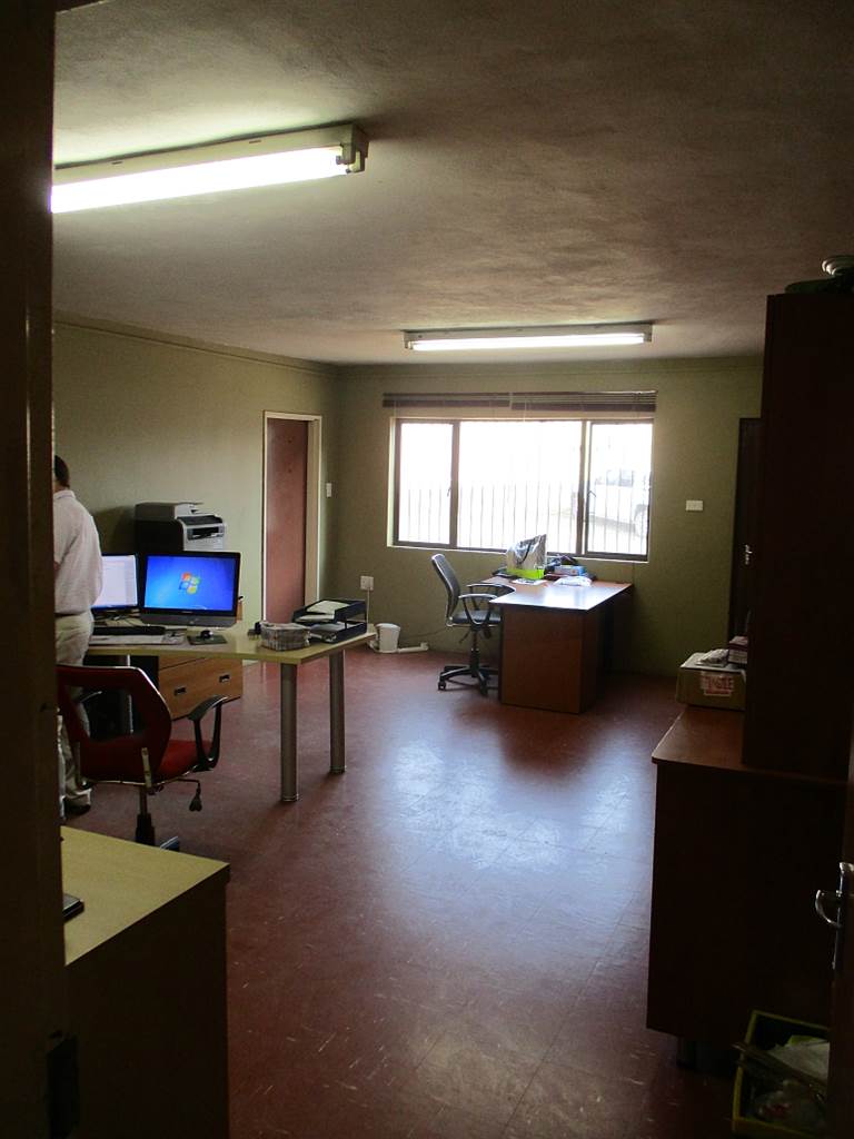 Industrial space in Mkondeni photo number 4