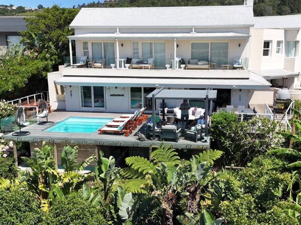 6 Bedroom House 6 Bedroom House