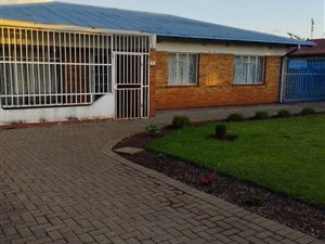 3 Bed House in Vanderbijlpark CW1