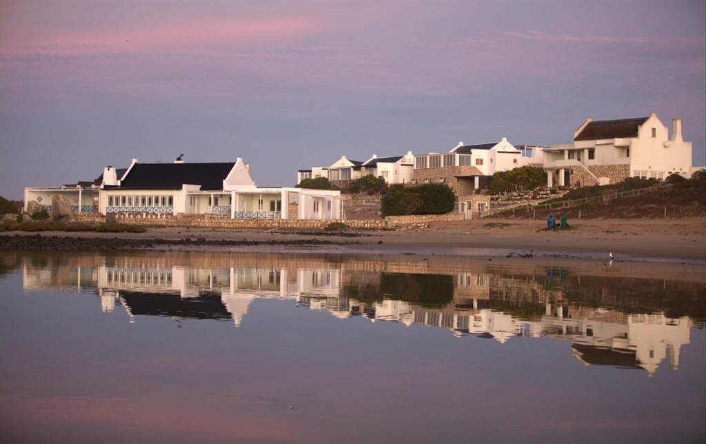 3.4 ha Land available in Jacobsbaai photo number 5