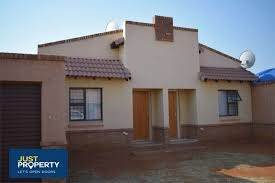 2 Bed Apartment in Kathu photo number 10