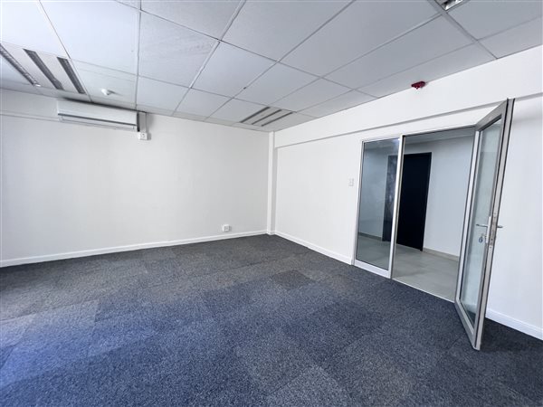 50  m² Commercial space