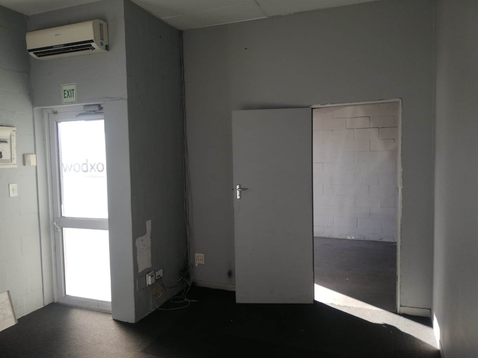 197  m² Commercial space in Milnerton Central photo number 20