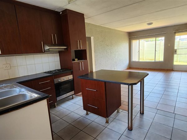 2 Bed Apartment in Kingsview
