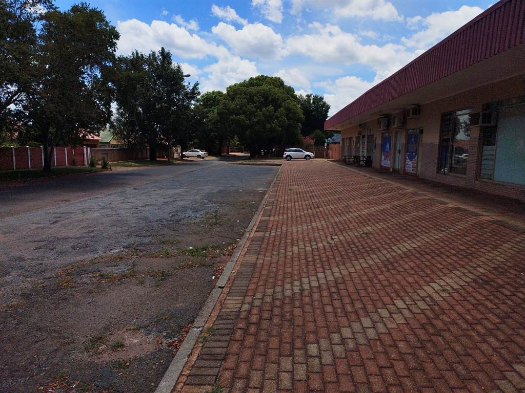 769  m² Commercial space in Carletonville photo number 9