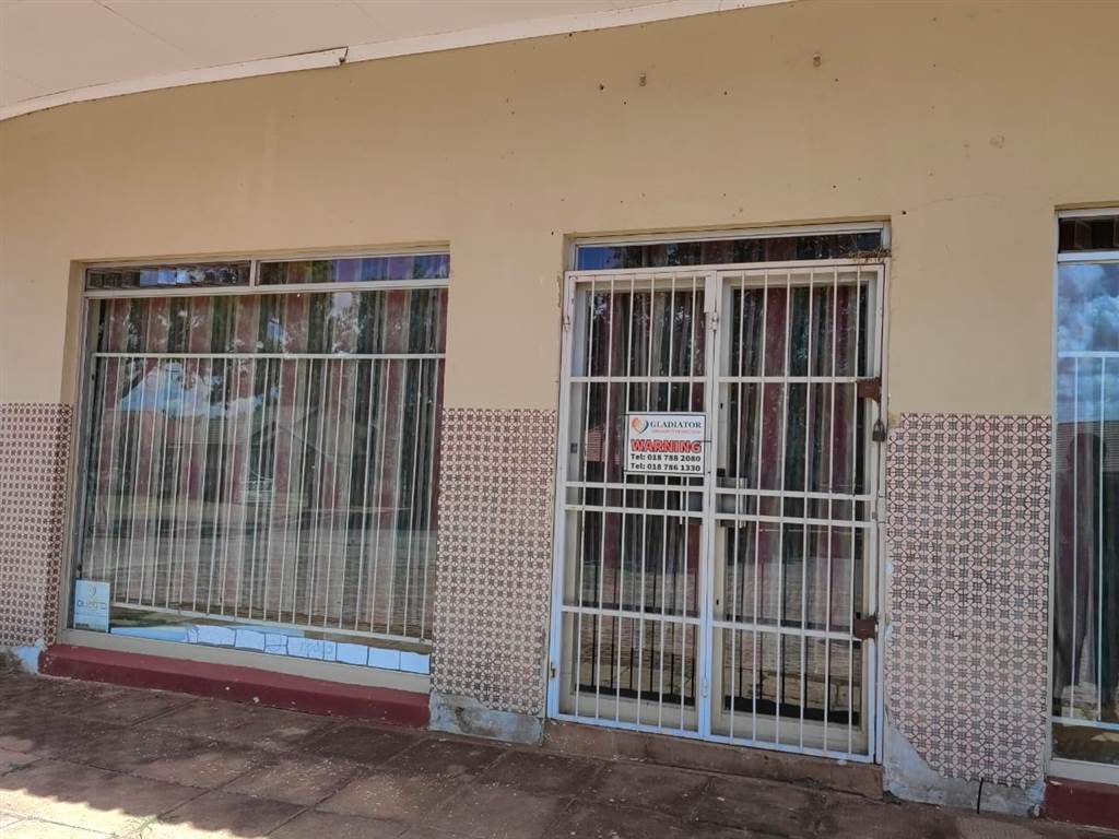 769  m² Commercial space in Carletonville photo number 16