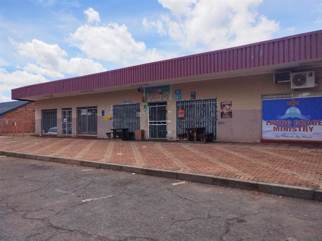 769  m² Commercial space in Carletonville photo number 3