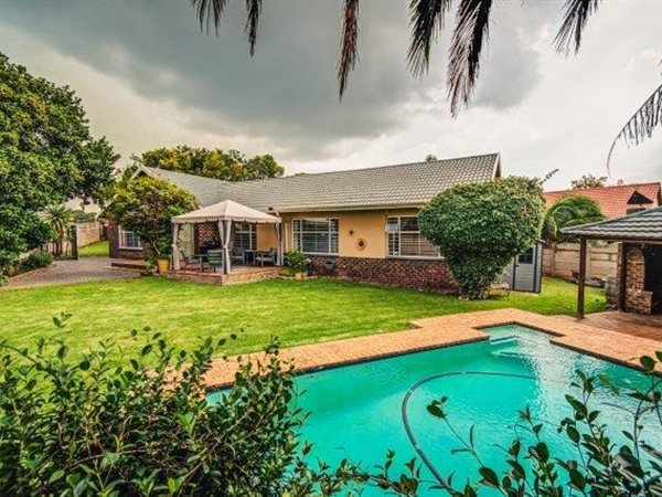 4 Bedroom House
