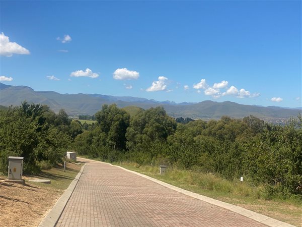 1451 m² Land available in Clarens