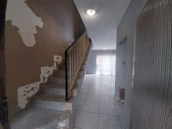 2 Bedroom Townhouse 2 Bedroom Townhouse