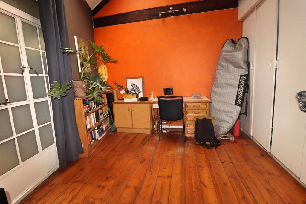 2 Bed Apartment in Cape Town City Centre photo number 21