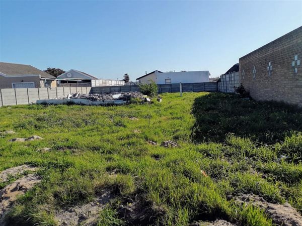 479 m² Land