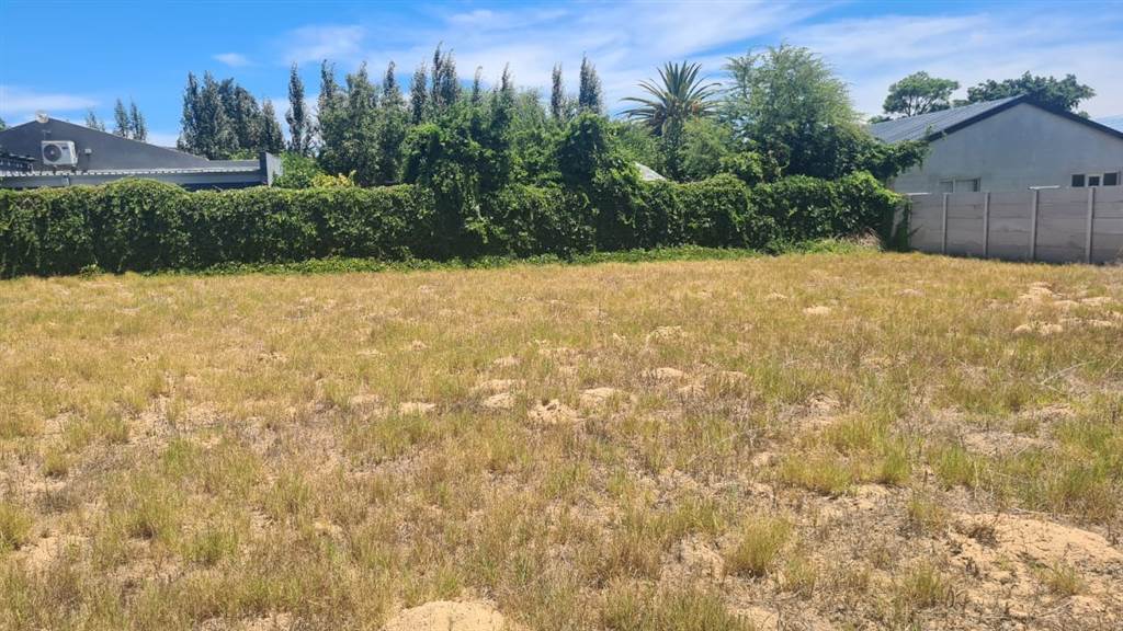 743 m² Land available in Redelinghuys photo number 1