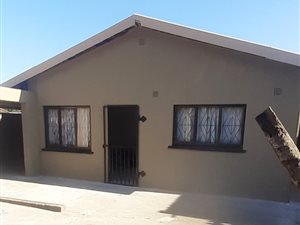 3 Bed House in Brookdale