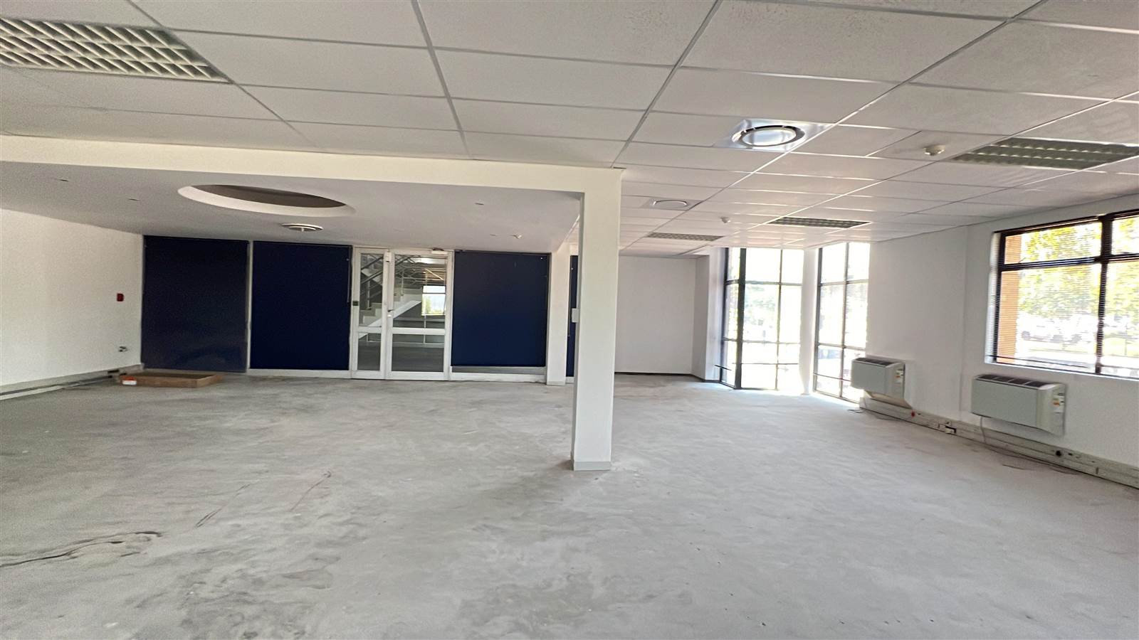 407  m² Commercial space in Plattekloof photo number 3