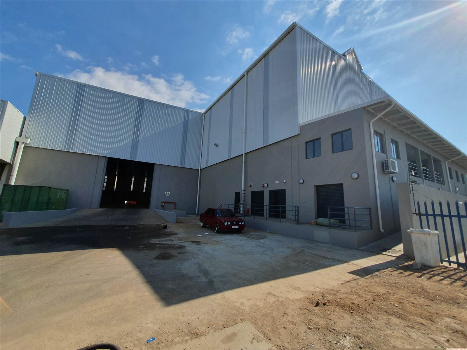 4300  m² Industrial space in Isando photo number 14