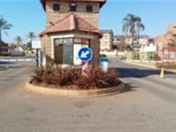 2 Bedroom Townhouse 2 Bedroom Townhouse