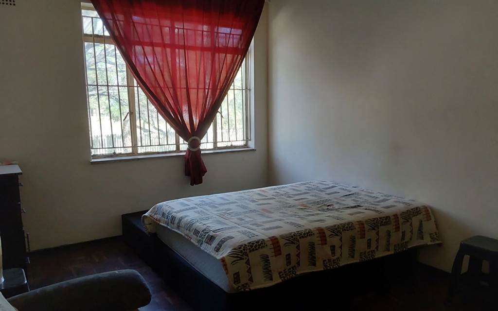3 Bed Apartment in Benoni CBD photo number 11
