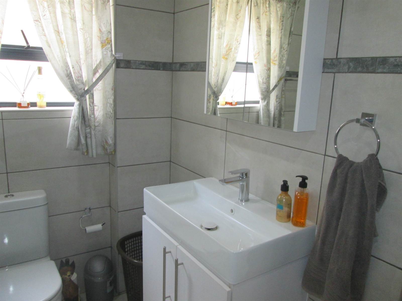 2 Bed House in Leloko photo number 26