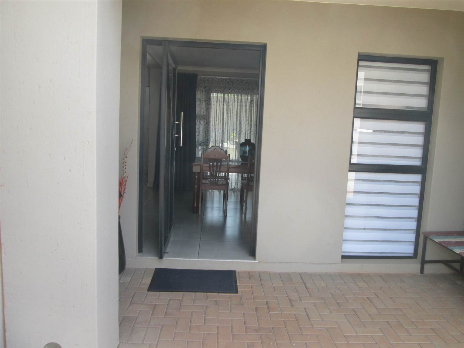 2 Bed House in Leloko photo number 12