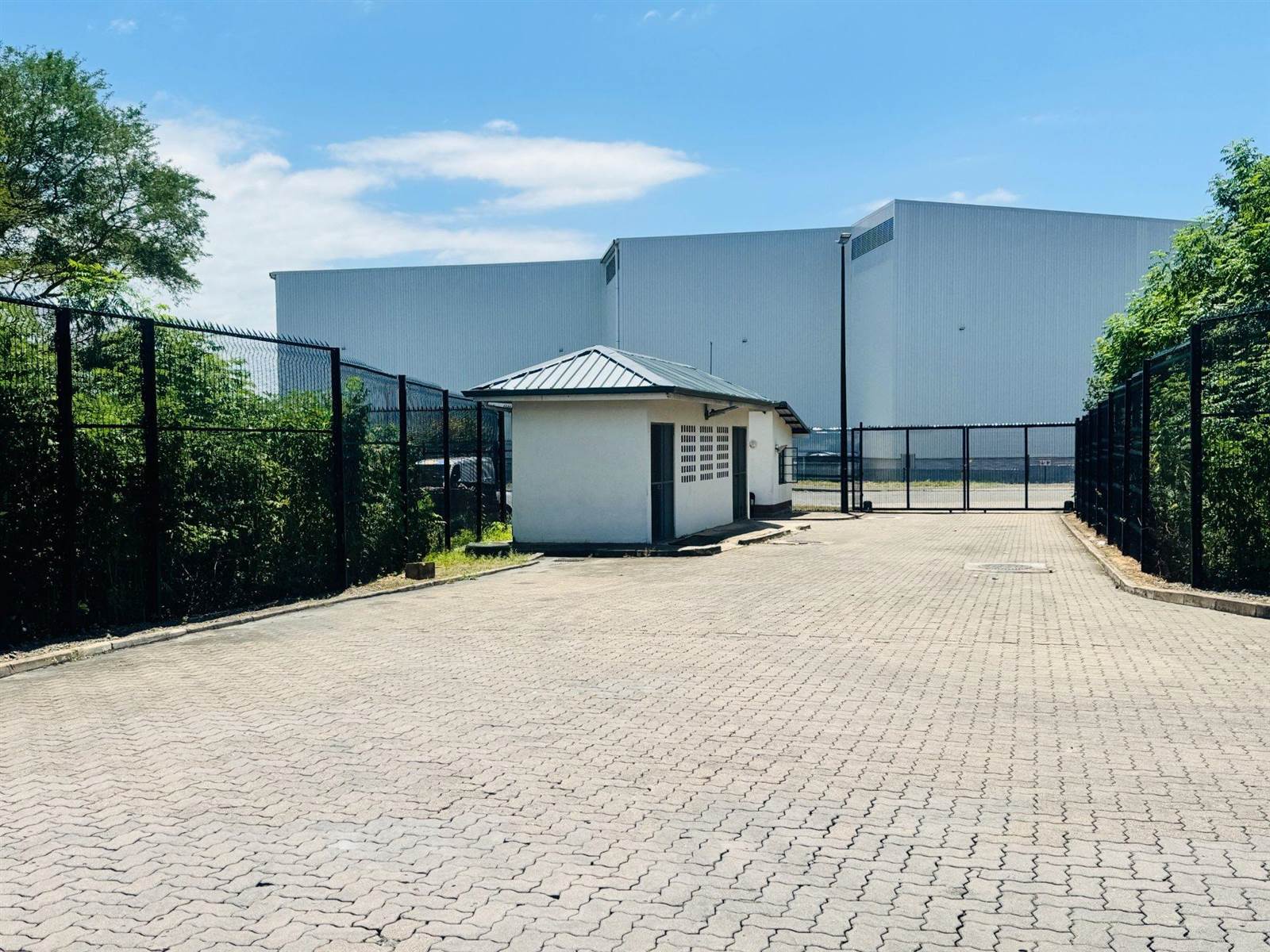 398  m² Industrial space in Mt Edgecombe photo number 16