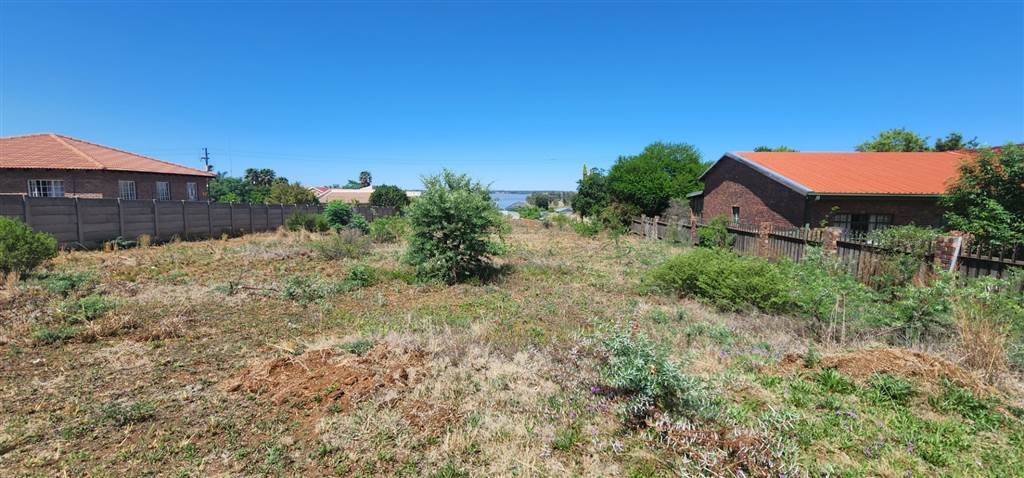 1000 m² Land available in Vaal Marina photo number 3