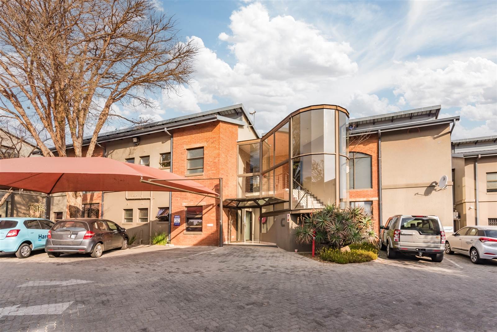 126  m² Commercial space in Randpark Ridge photo number 1