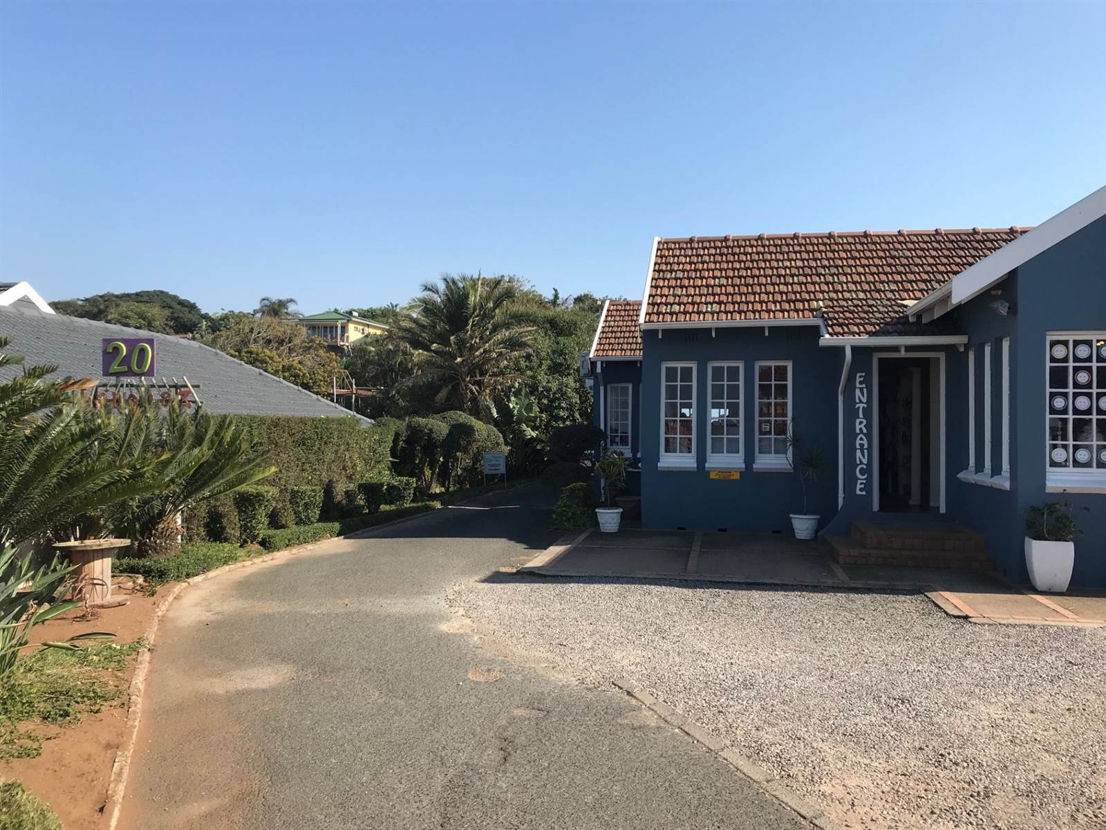 345  m² Commercial space in Amanzimtoti photo number 1